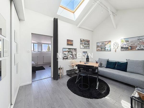 A VENDRE -PORTET SUR GARONNE Maison de village ATYPIQUE TRIPLEX Coeur de village