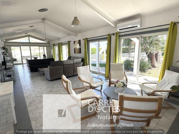 Grande propriété à vendre à Meynes dans le Gard (30840), ref : 1003 / 579