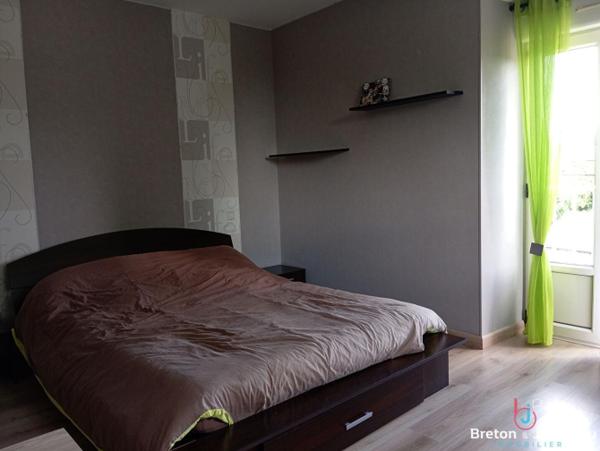 Longère en pierres sans voisins secteur Mayenne