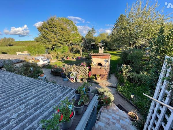 Immeuble à usage commercial et d'habitation idéal pour investisseur à CHAILLOUE
Garage, jardin