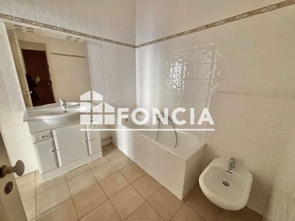 Location Appartement 4 pièces 102.1 m² - 43 AVENUE DE SAXE Lyon 69006