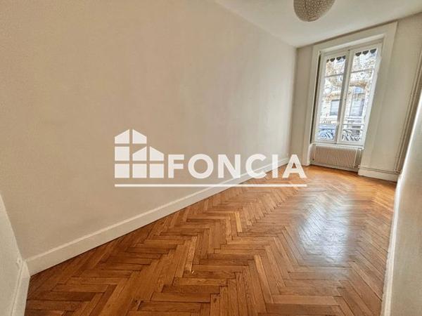 Location Appartement 4 pièces 102.1 m² - 43 AVENUE DE SAXE Lyon 69006