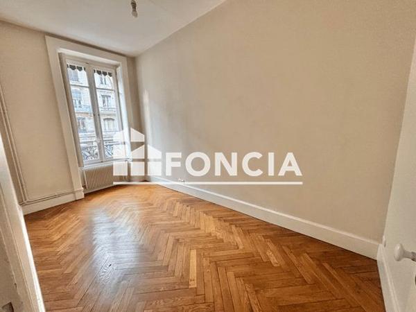 Location Appartement 4 pièces 102.1 m² - 43 AVENUE DE SAXE Lyon 69006