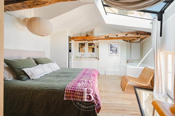 Paris 9ème, Appartement 2 Chambres -  75 m² à vendre