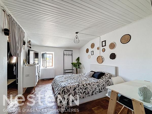 À Vendre Maison de Village Rénovée avec Goût au Coeur de Mallemort