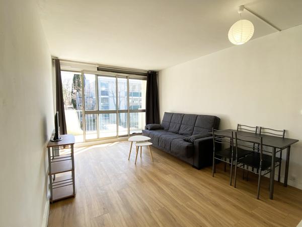 Nîmes (30000) studio pour investissement 10%