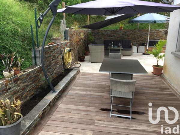 Maison à vendre 6 pièces 210 m² Les Avirons