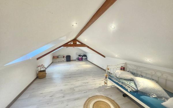 Maison à vendre    4 pièces • 145 m2 Houilles