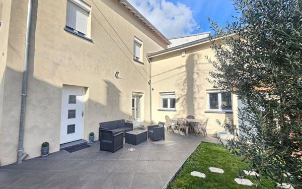 Maison à vendre    4 pièces • 145 m2 Houilles