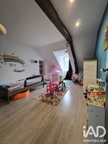 Immeuble à vendre 190 m² Fougères