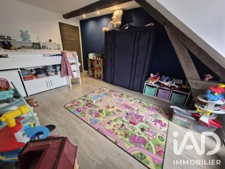 Immeuble à vendre 190 m² Fougères