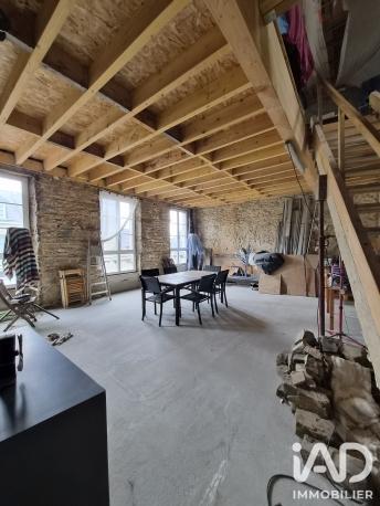 Immeuble à vendre 190 m² Fougères