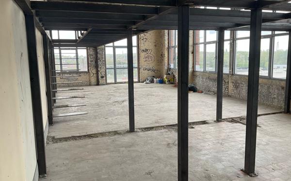 Appartement à vendre    1 pièce • 87,05 m2 Tourcoing