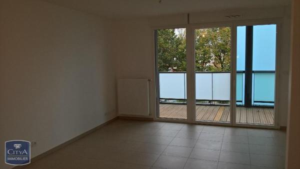 Appartement à louer 2 pièces 47.15m²