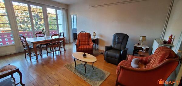 LISIEUX CENTRE-VILLE APPARTEMENT F4 AVEC BALCON