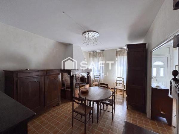 Maison de ville avec jardin et piscine