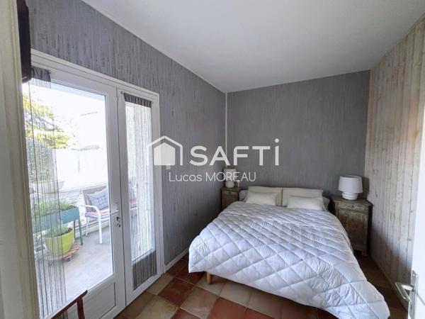 Maison de ville avec jardin et piscine