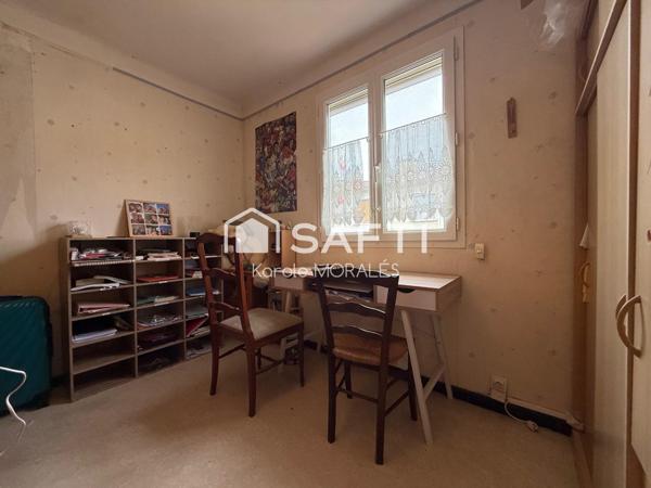 SAINT-CYPRIEN VILLAGE, MAISON T4 AVEC JARDIN ET PLACES DE PARKING