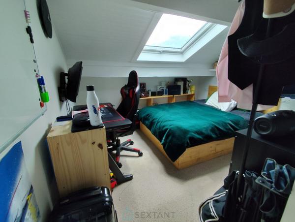 Maison 8 pièces (2 logements) avec jardin, parking