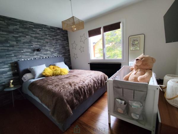 Maison 8 pièces (2 logements) avec jardin, parking