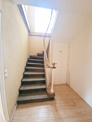 Maison de bourg - 243m2 - Atelier Lusignan (86600)