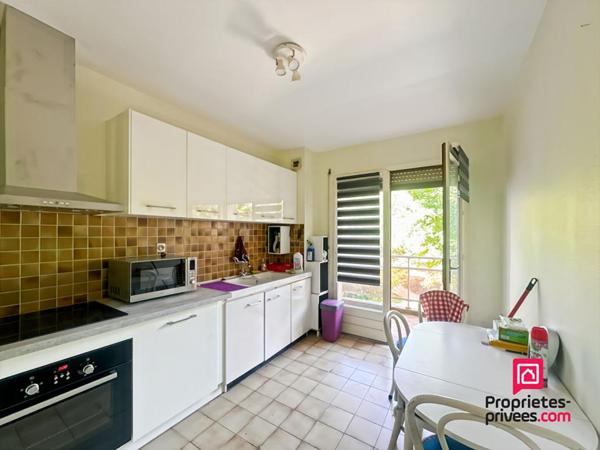 Appartement Proche Gare Avallon 3 pièces avec balcon