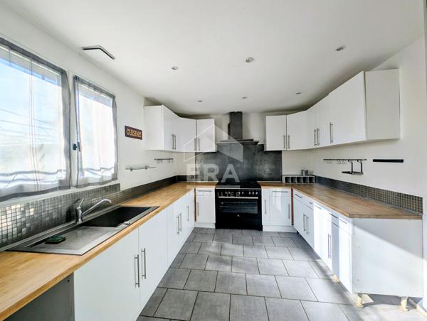 Maison familiale 125 m² 5 chambres Terrain arboré 820 m² Cazaux