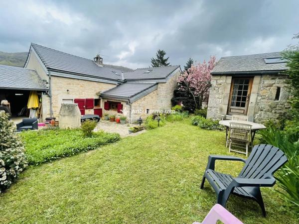 Vente Maison 4 pièces 130 m2 à Saint-Beauzély