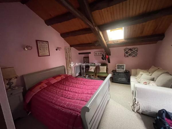 Vente Maison 4 pièces 130 m2 à Saint-Beauzély