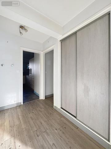 Appartement à vendre à Lorient dans le Morbihan (56100), ref : 56079-1577   
Centre