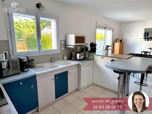 Maison familiale complète avec studio double garage et performance énergétique