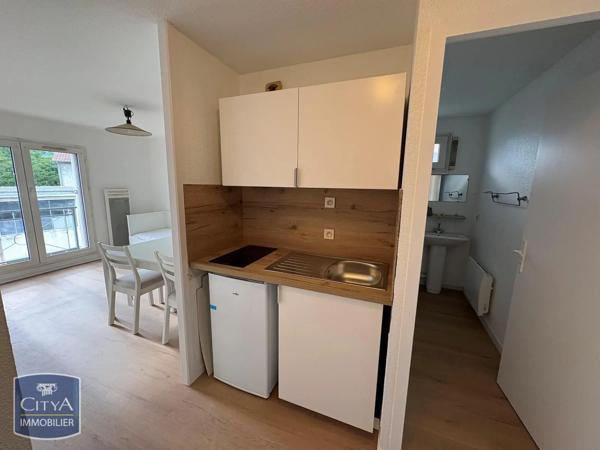 Appartement à louer 2 pièces 33m² Grenoble (38100)