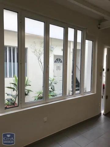Local professionnel à louer Paris 11e Arrondissement (75011)