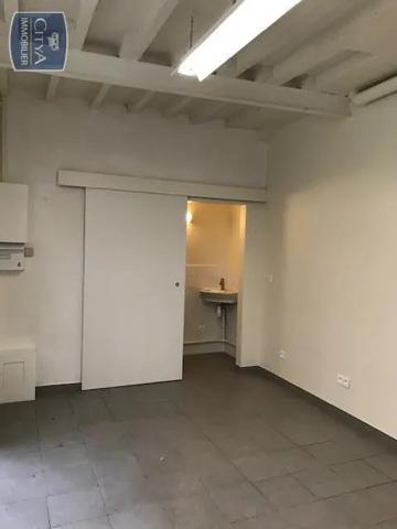Local professionnel à louer Paris 11e Arrondissement (75011)
