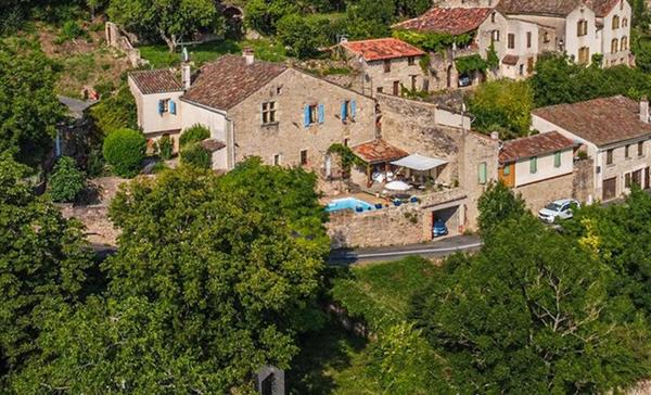 Maison 8 pièces - 201 m²