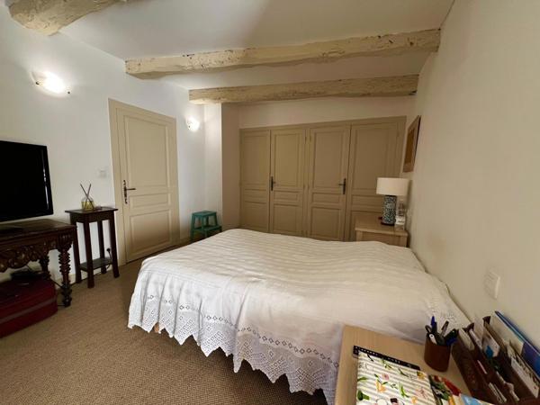 Maison 8 pièces - 201 m²