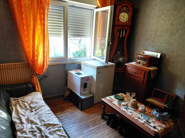 Maison sur sous-sol très proche du centre-ville