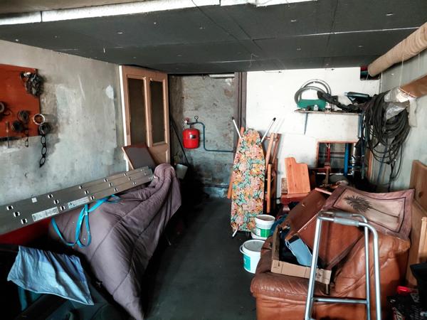 Maison sur sous-sol très proche du centre-ville