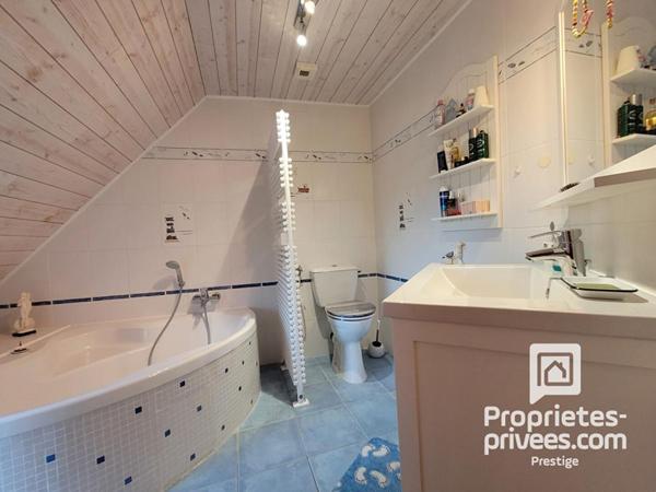 29940  LA FORET FOUESNANT - MAISON vue mer et Dépendance 4 chambres