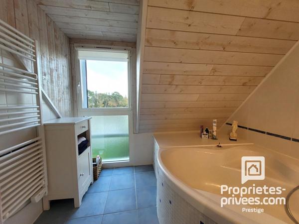 29940  LA FORET FOUESNANT - MAISON vue mer et Dépendance 4 chambres