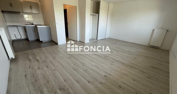 Location Studio 36.9 m² - ÉLancourt 78990