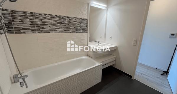 Location Studio 36.9 m² - ÉLancourt 78990