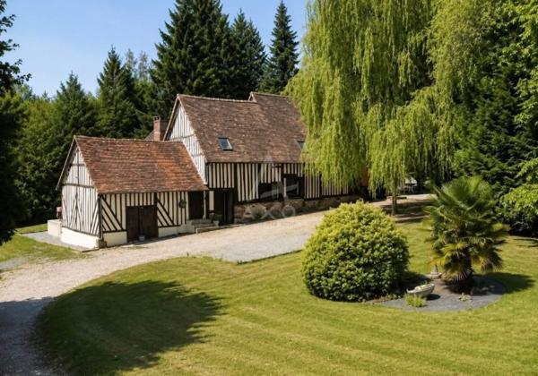 Maison sur 1 hectares