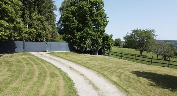 Maison sur 1 hectares