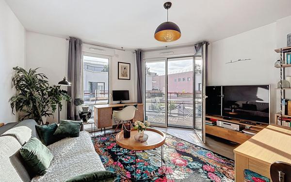 Appartement à vendre    3 pièces • 60 m2 Suresnes