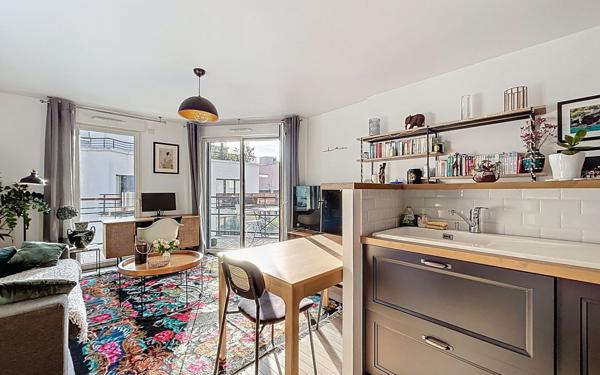 Appartement à vendre    3 pièces • 60 m2 Suresnes