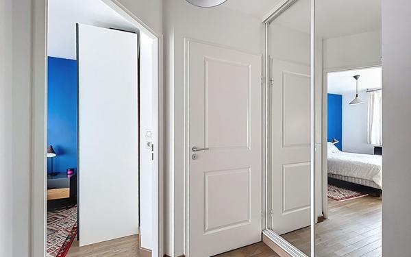 Appartement à vendre    3 pièces • 60 m2 Suresnes