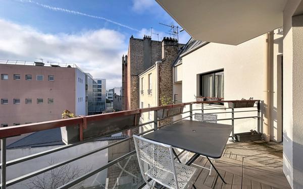 Appartement à vendre    3 pièces • 60 m2 Suresnes