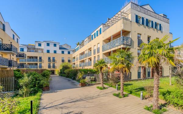 Appartement à vendre    3 pièces • 60 m2 Montévrain