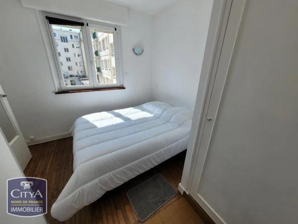 Appartement à louer 2 pièces 42m² Boulogne-sur-Mer (62200)